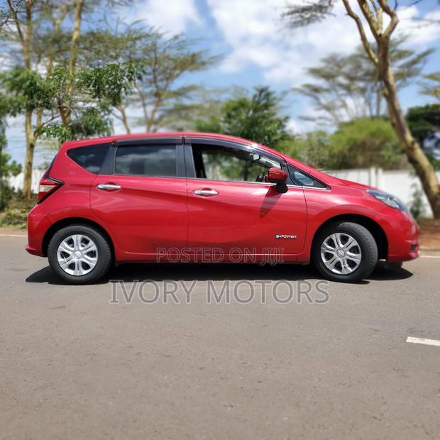 Nissan Note 2017 Burgundy