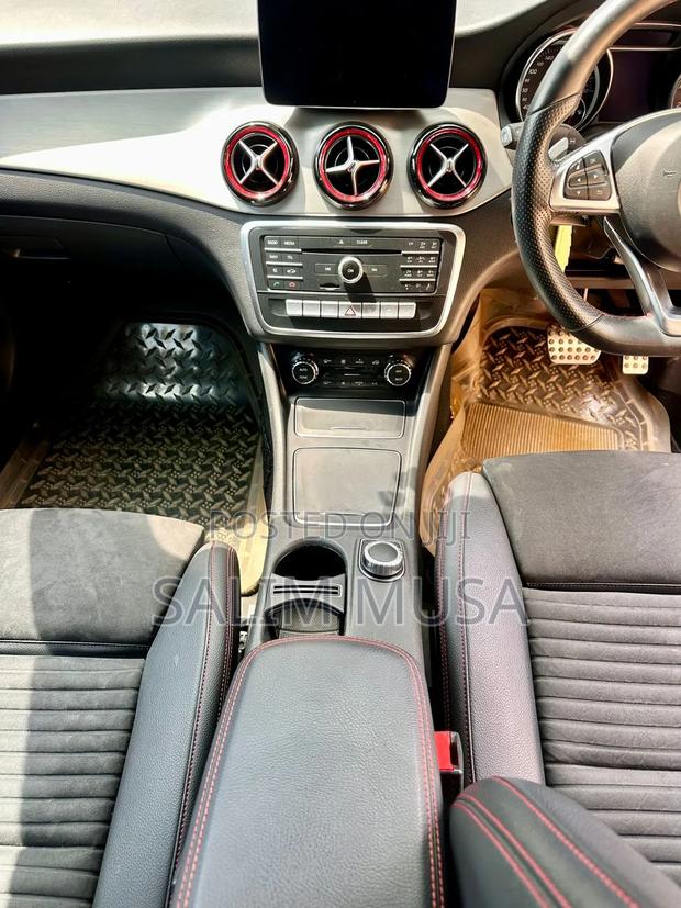 Mercedes-Benz CLA-Class 2017 Red
