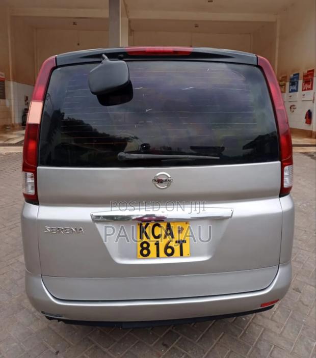 Nissan Serena 2009 Gray