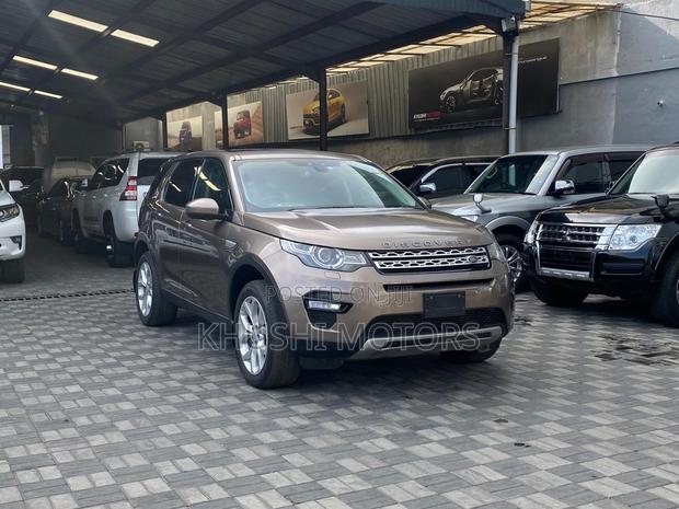Land Rover Discovery Sport 2016 Gold