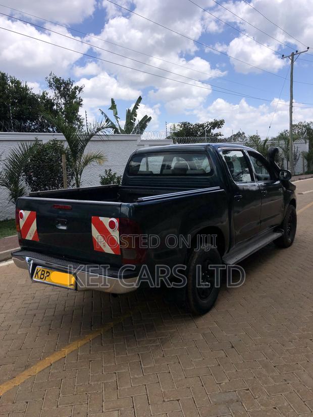 Toyota Hilux 2.5 Cab 2005 Green