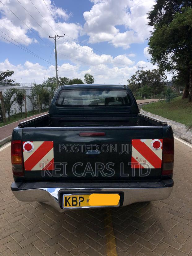 Toyota Hilux 2.5 Cab 2005 Green