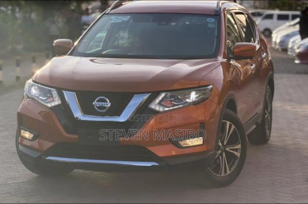 Nissan X-Trail 2.0 Petrol AWD 2018 Orange
