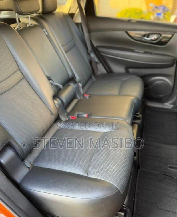 Nissan X-Trail 2.0 Petrol AWD 2018 Orange