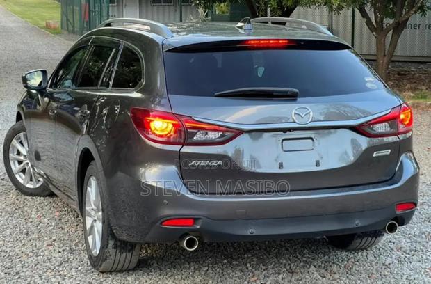 Mazda Atenza 2018 Gray