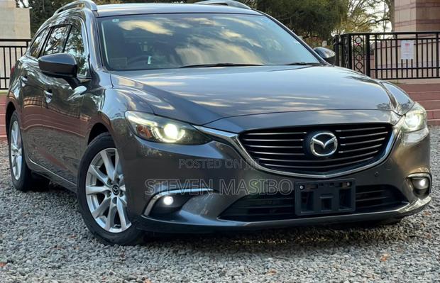 Mazda Atenza 2018 Gray