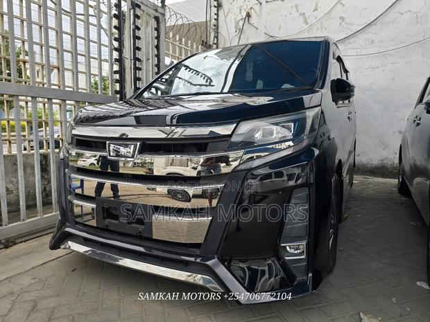 Toyota Noah 2019 Black