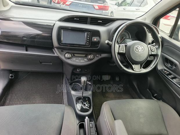 Toyota Vitz 1.3 FWD 5dr 2020 Blue