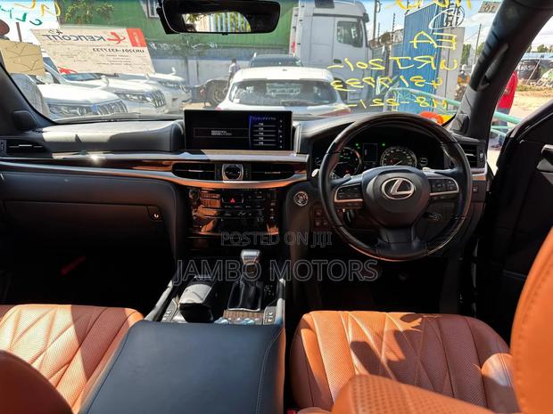 Lexus LX 570 AWD 2020 Black