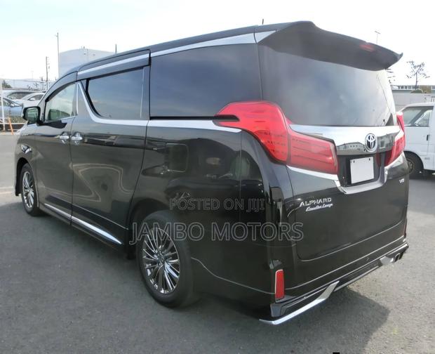 Toyota Alphard 3.5 Petrol FWD 2019 Black