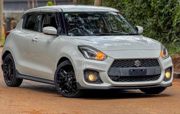 Suzuki Swift 2018 White