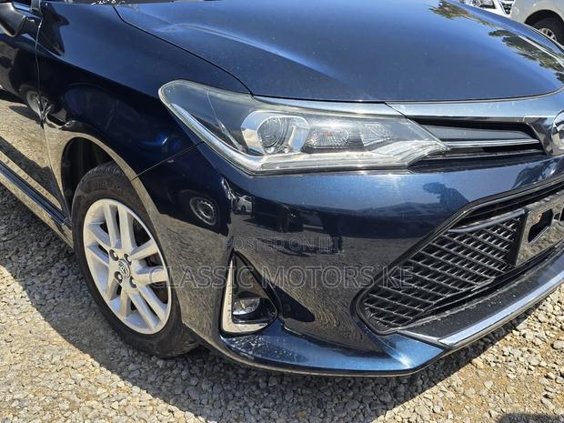 Toyota Corolla Fielder 1.5 Petrol FWD 2019 Blue