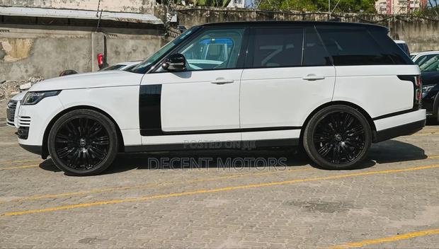 Land Rover Range Rover Vogue 2018 White