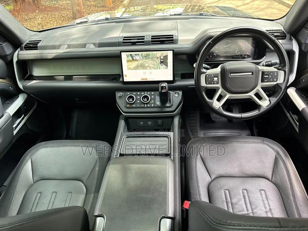Land Rover Defender X-Dynamic HSE 2021 Brown