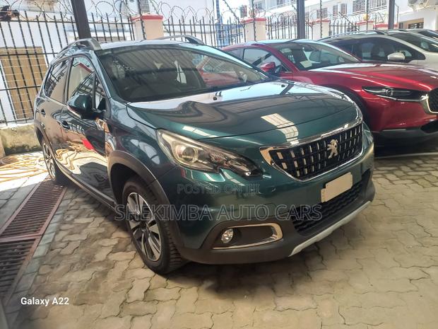 Peugeot 2008 2019 Green
