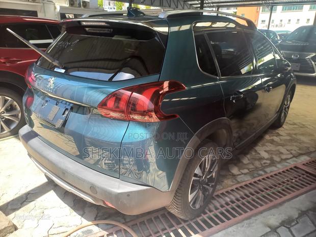 Peugeot 2008 2019 Green