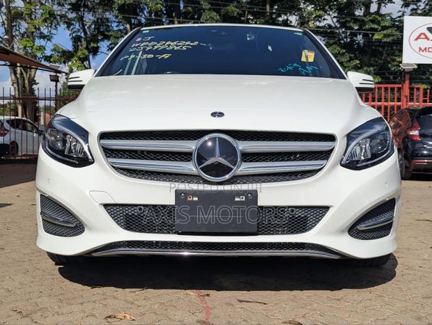 Mercedes-Benz B-Class B180 Petrol 2018 White