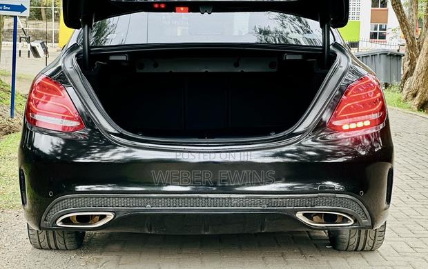 Mercedes-Benz C200 2015 Black