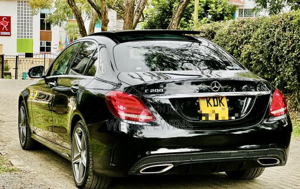 Mercedes-Benz C200 2015 Black
