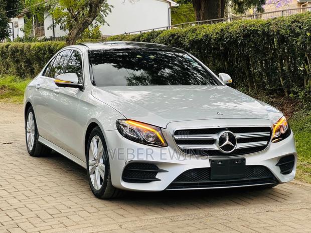 Mercedes-Benz E250 2017 Silver