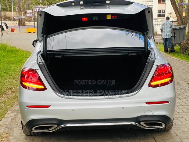 Mercedes-Benz E250 2017 Silver