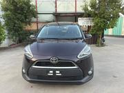 Toyota Sienta 1.5 FWD 2020 Brown for sale