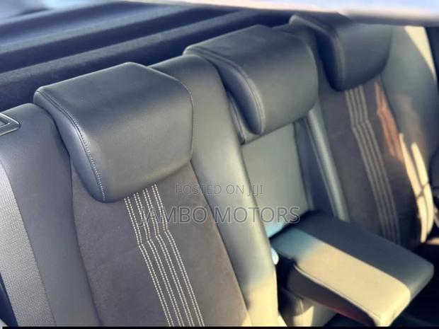 Honda Vezel 1.5 Hybrid 2WD 2019 Black