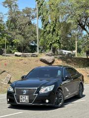 Toyota Crown 2014 Black for sale