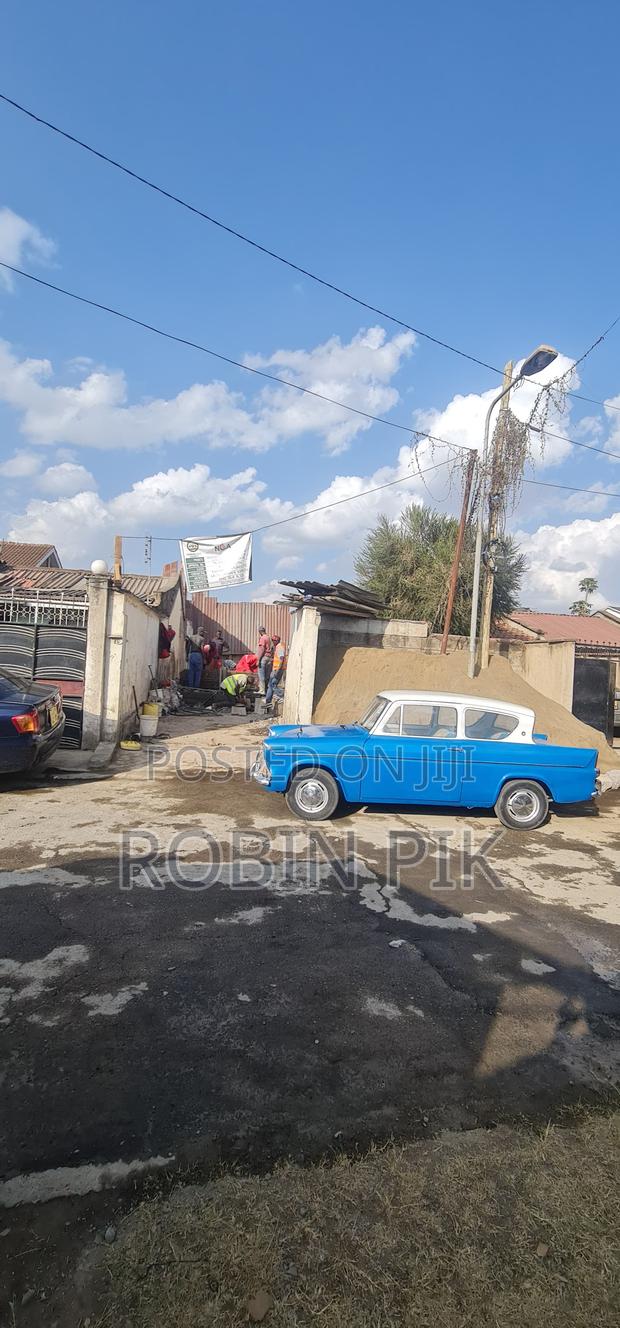 Ford Anglia 1966 Blue