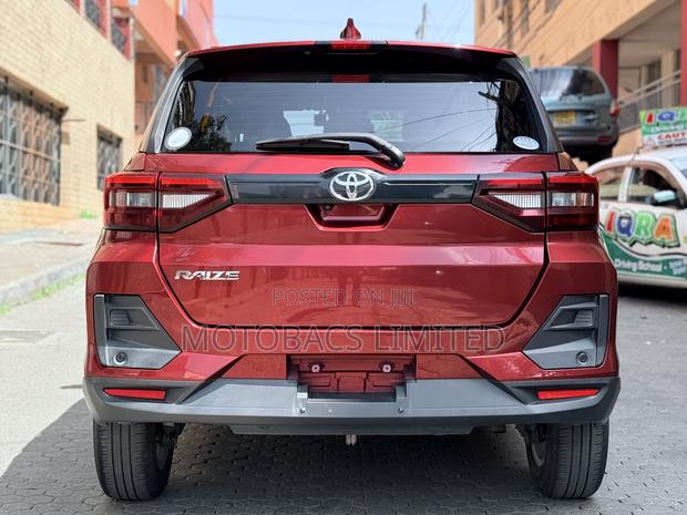 Toyota Raize 1.0 AWD 2019 Red