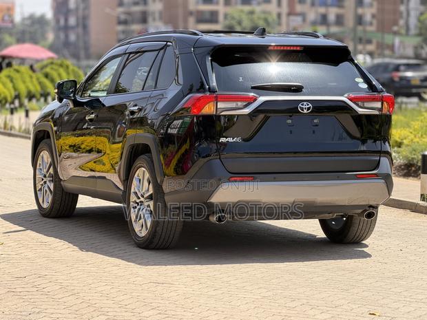 Toyota RAV4 2019 Black