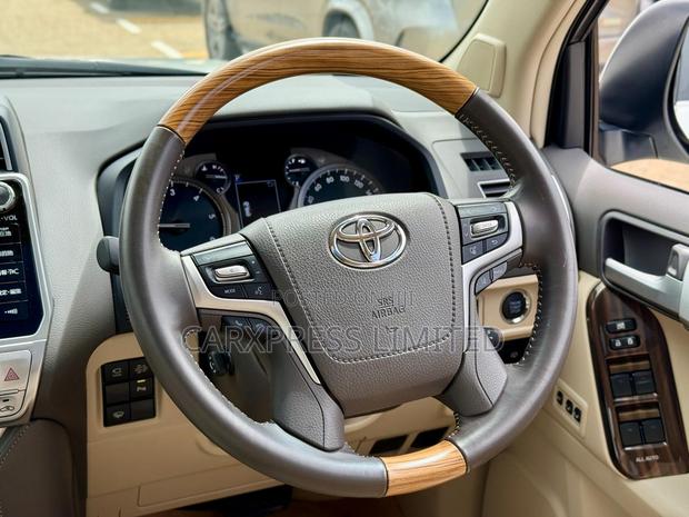 Toyota Land Cruiser Prado 2.8 2019