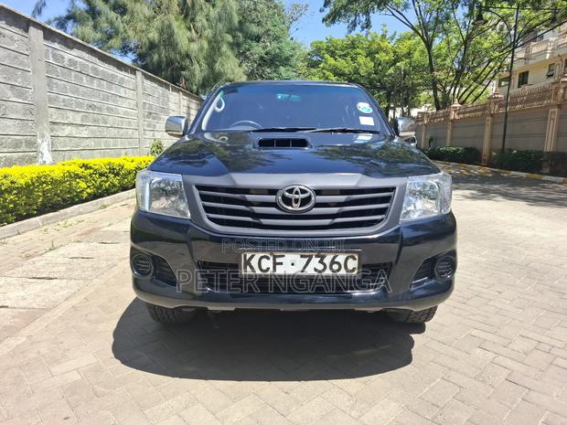 Toyota Hilux 2009 Black