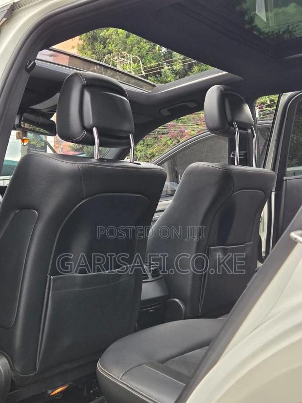 Mercedes-Benz E250 2015 White