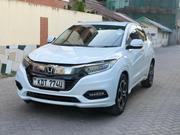 Honda Vezel 1.5 Hybrid 4WD 2018 Pearl for sale