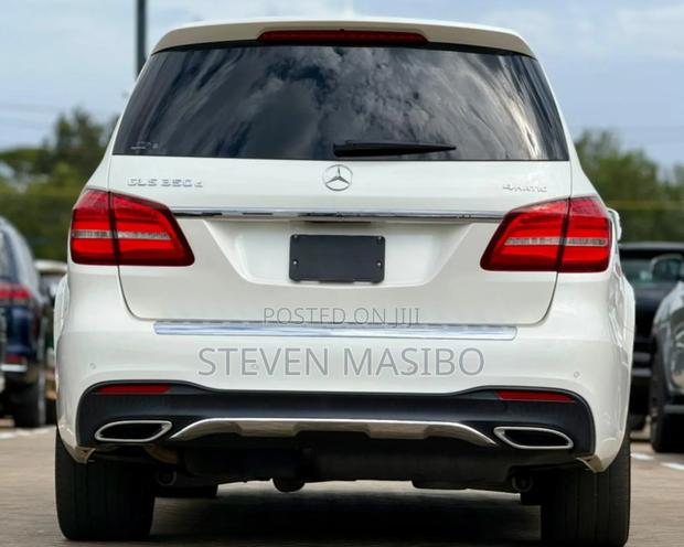 Mercedes-Benz GLS-Class 2018 White