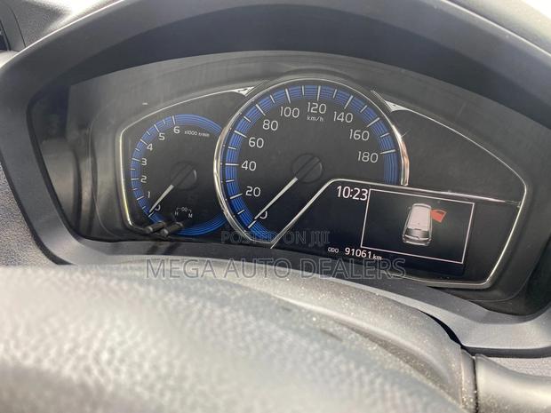 Toyota Corolla Fielder 2018 White