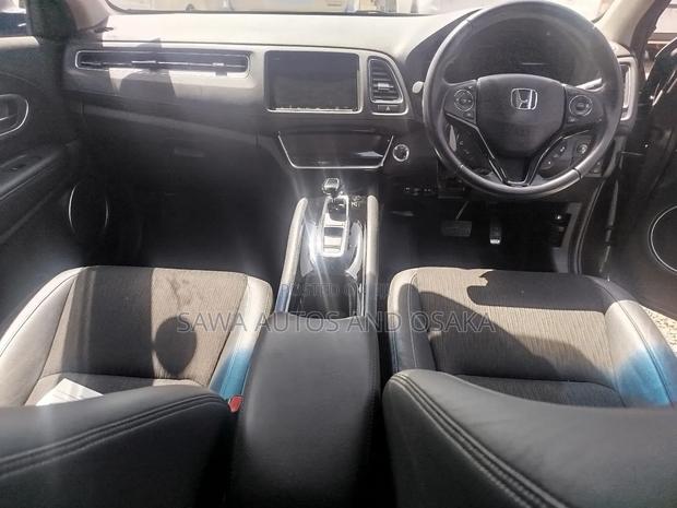 Honda Vezel 2019 Purple