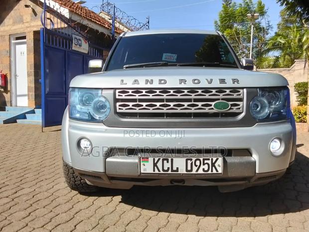 Land Rover Discovery 2010 Silver