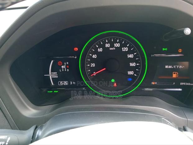 Honda Vezel 2019 Gold