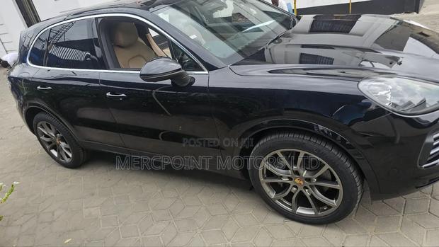Porsche Cayenne S AWD 2019 Black