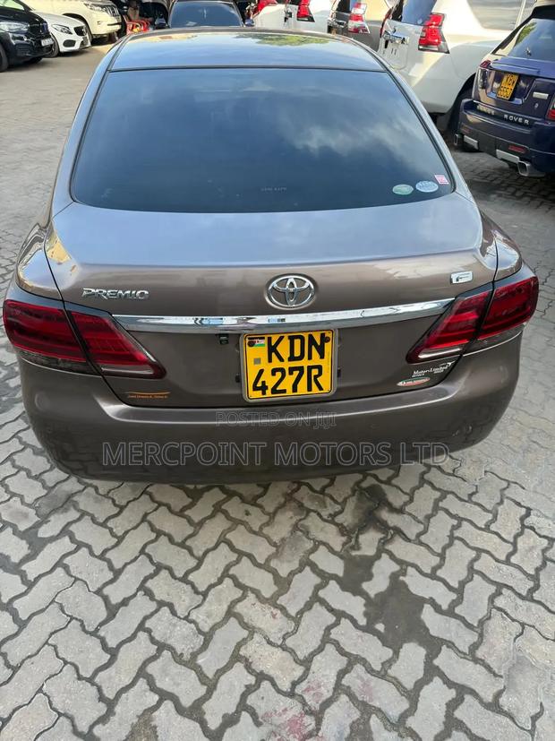 Toyota Premio 1.5 FWD 2017 Brown