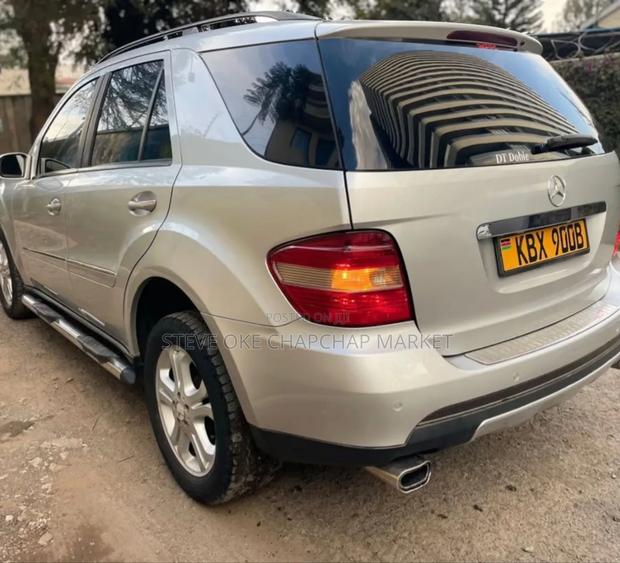 Mercedes-Benz M Class 2007 Gold