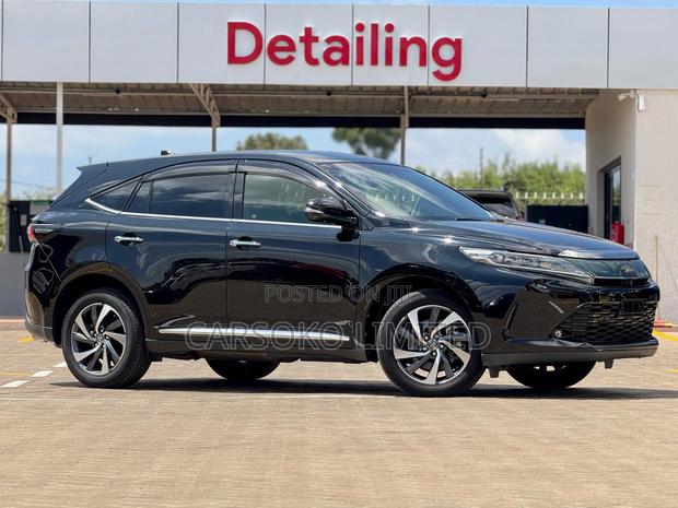 Toyota Harrier 2.0 Turbo 2018 Black