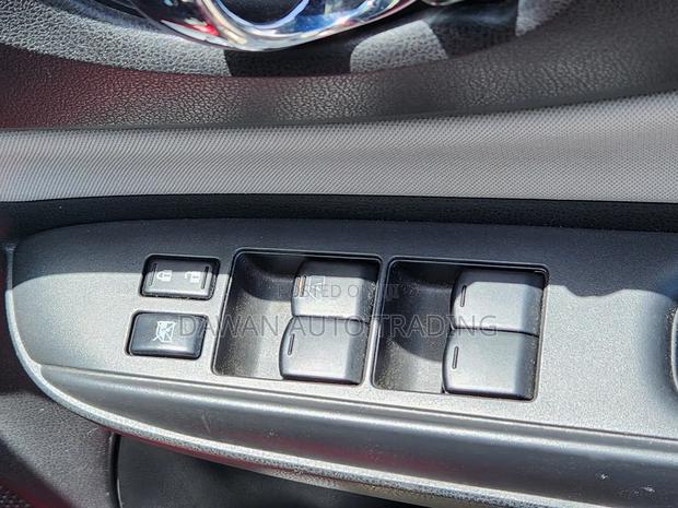 Nissan Note 2019 Red