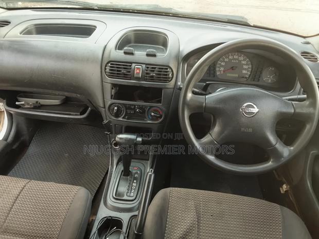 Nissan Advan 2006 White
