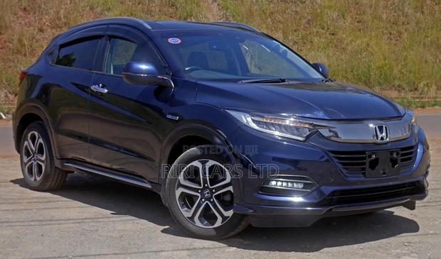 Honda Vezel 1.5 Hybrid 4WD 2018 Black