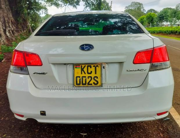 Subaru Legacy 2012 White