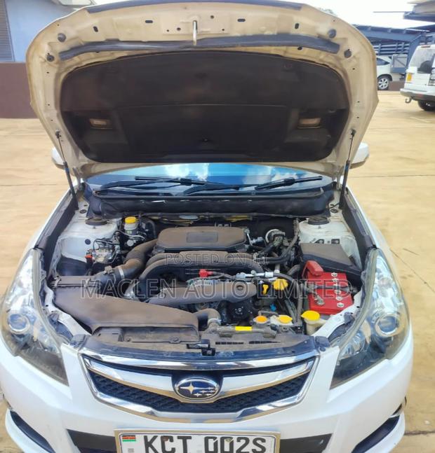 Subaru Legacy 2012 White