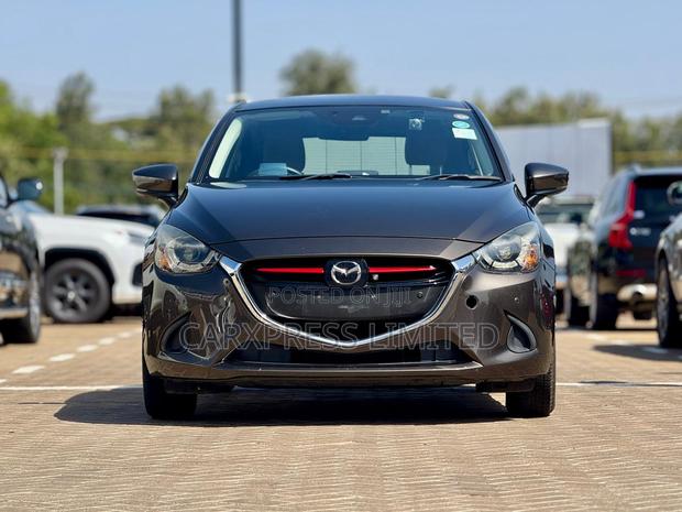 Mazda Demio 2018 Gray